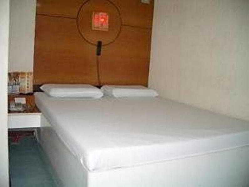 Hotel Sogo Edsa Caloocan Exterior foto